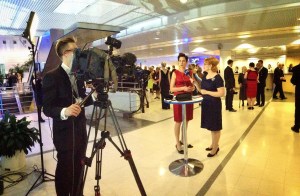 Yksipiste valaisulla toteutettu kuvauspiste.